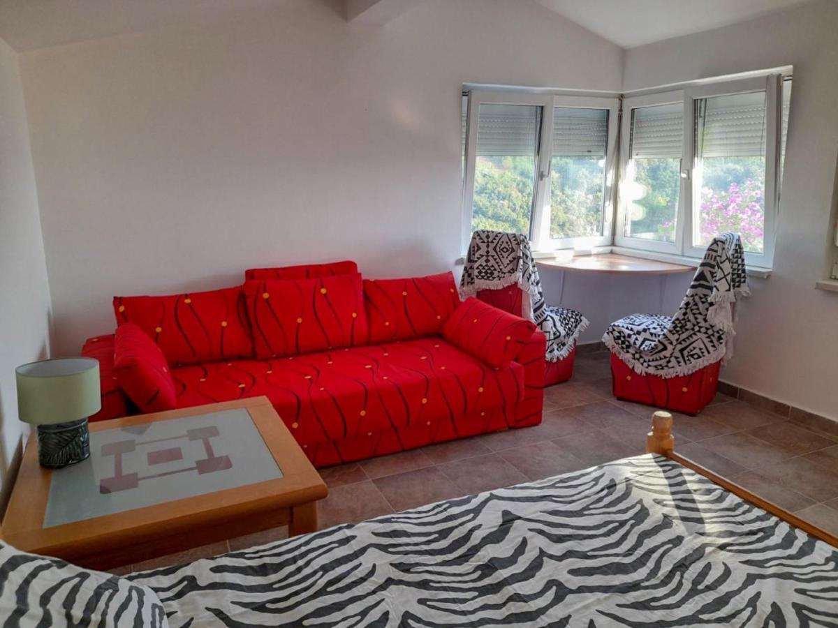 Villa Rossa يوتجيها المظهر الخارجي الصورة